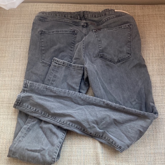 Grey women’s skinny jeans - Picture 2 of 2